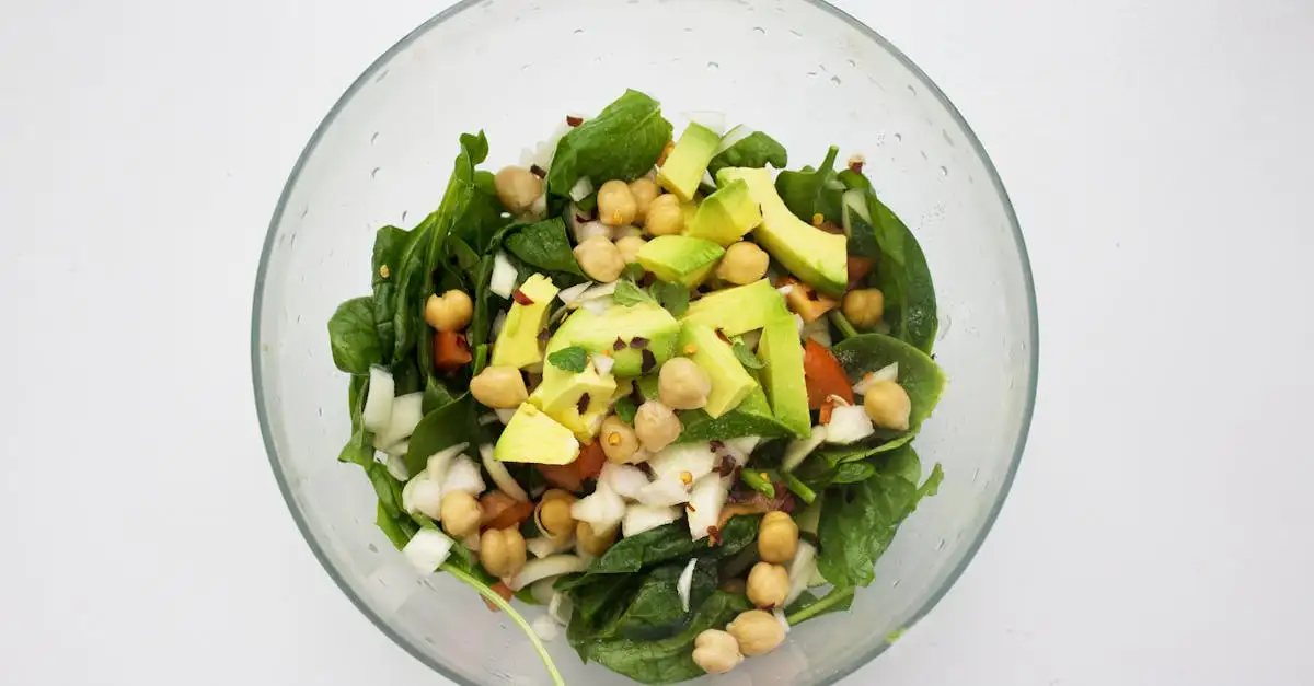 Bleekselderij salade met kaas en appel: recept